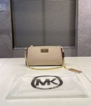 MICHAEL KORS JET SET SIGNATURE MEDIUM CLUTCH (WHITE)