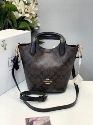 COACH BUCKET BAG WITH OG BOX (COFFEE)