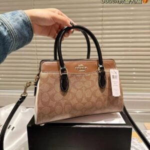 COACH DARCIE CARRYALL IN SIGNATURECHAMBRAY BAG WITH BOX ( COFFEE )